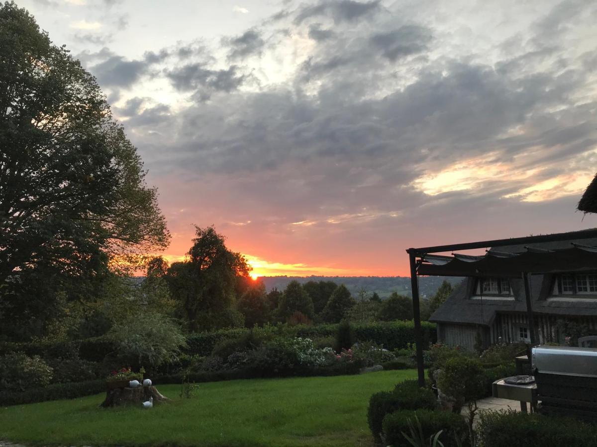 Les Chaumieres Du Pays D'Auge Bed and Breakfast Le Breuil-en-Auge Eksteriør billede